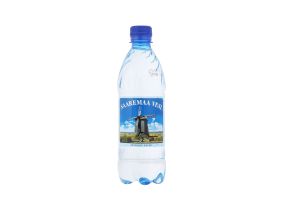 SAAREMAA drinking water in a 0.5L non-carbonated plastic bottle