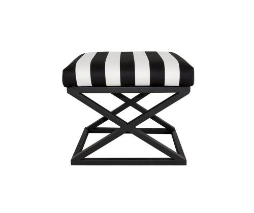 Capraz - Black, White