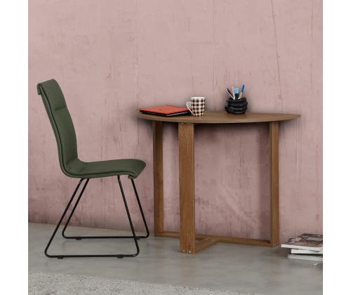 Middle - Caucasian, Oak