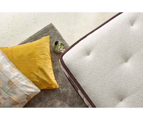 Majesty 140x190 cm Double Size Padded Luxury Soft Mattress