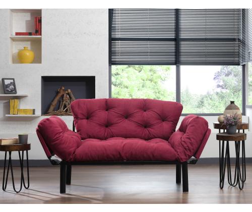 Diivan Nitta - Maroon