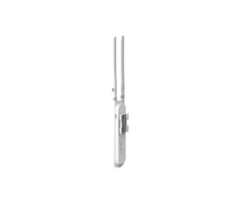 TP-Link Omada AC1200 Wireless MU-MIMO Gigabit Indoor/Outdoor Access Point