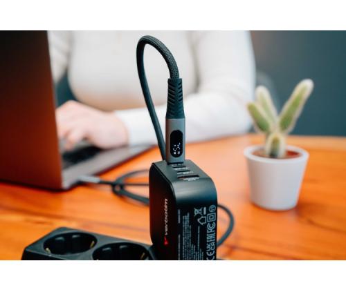 Verbatim 31849 Sync &amp; Charge Cable USB-C to USB-C 240W 40Gbps 120cm, Power Display, Grey/Black