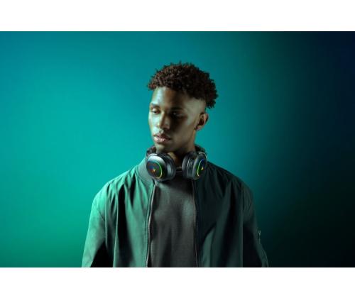 Razer Barracuda X Chroma Wireless Gaming Headset, Bluetooth, Black