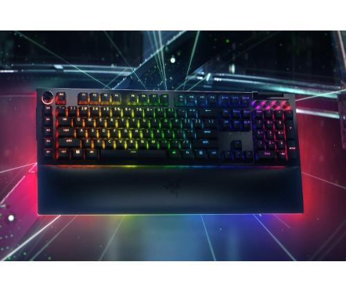 Razer BlackWidow V4 Pro Gaming keyboard Wired, USB QWERTY, US, Green Switch, Black