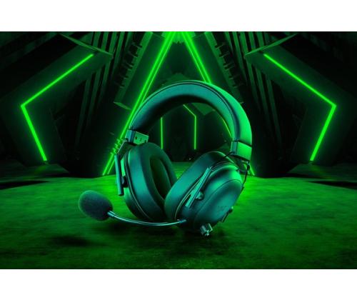 Razer BlackShark V2 HyperSpeed Wireless &amp; Wired Gaming Headset Bluetooth, USB-A, Juoda