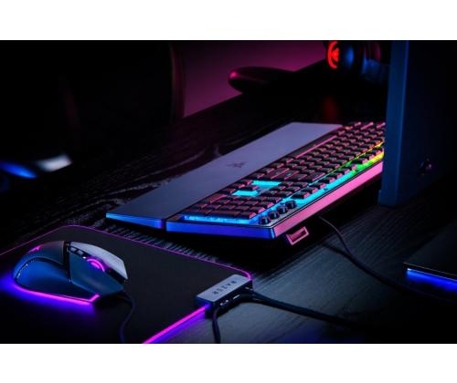 Razer Ornata V3 Wired Gaming Keyboard RGB, Mecha Membrane Switch, DE, Black