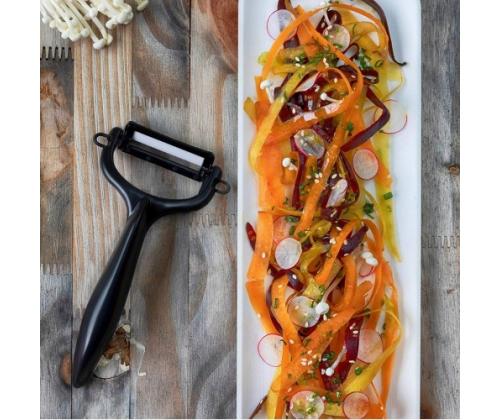 Kyocera FK-110WHCP10NBK Utility Knife &amp; Peeler Set, knife (11 cm blade) and peeler, Black