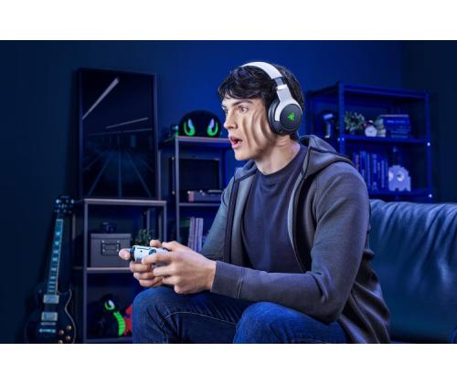 Razer Kaira Pro for PlayStation Headset Wireless Head-band Gaming USB Type-C Bluetooth, Black/White