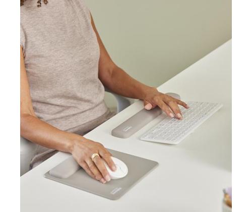 KEYBOARD ACC WRIST RESTS/COMP. SAND 100142574 FELLOWES