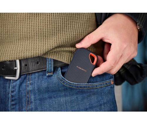 External SSD SANDISK Read speed 2000 MB/s 1000 GB SanDisk Extreme Portable SSD (V3) 1 TB (SDSSDE70…