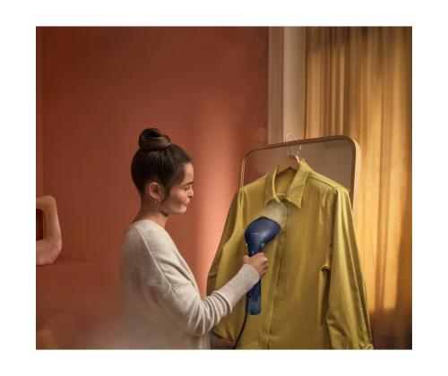 GARMENT STEAMER HANDHELD/STH7020/20 PHILIPS