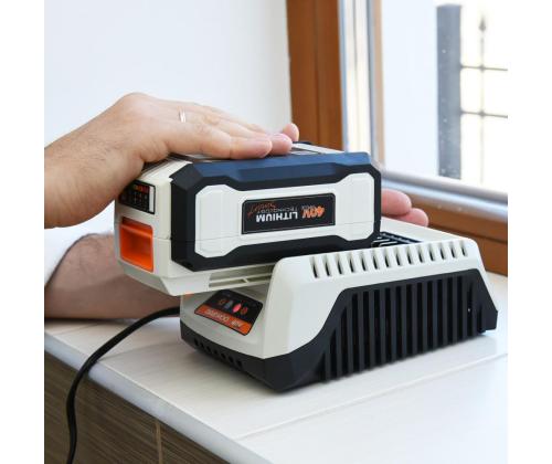 CORDLESS SNOWTHROWERS+ BATTERY/CHARGER DAST 5040LI SET DAEWOO