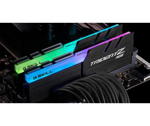 MEMORY DIMM 32GB PC28800 DDR4/K2 F4-3600C18D-32GTZR G.SKILL