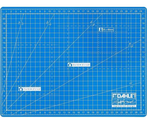 Lõikematt 22x30cm DAHLE sinine