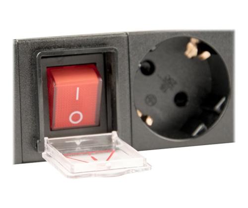 GEMBIRD PDU 8x Schuko 1U 10A 3m C14 Plug