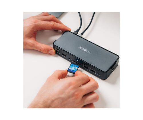 VERBATIM USB-C Pro Docking Station 15