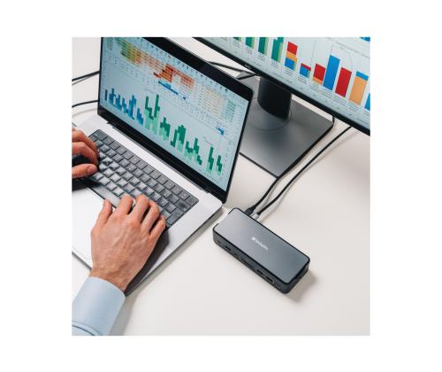 VERBATIM USB-C Pro Docking Station 15