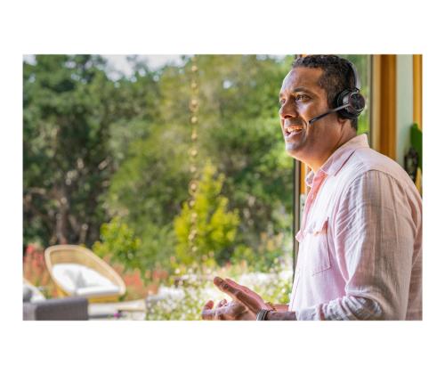 HP Poly Voyager 4320 MS Teams Headset