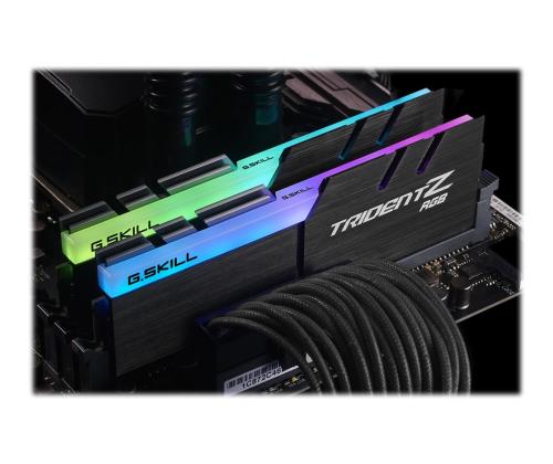 G.SKILL F4-2666C18D-16GTZR G.Skill Tride