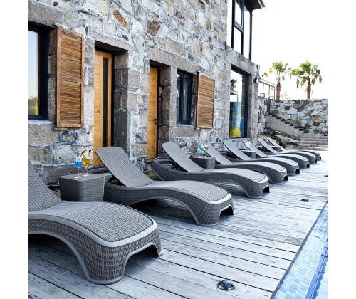 Lamamistool NEWPORT hallikasbeež plastik