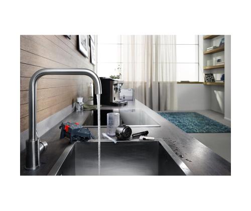 DeLonghi Magnifica EVO, must - Espressomasin