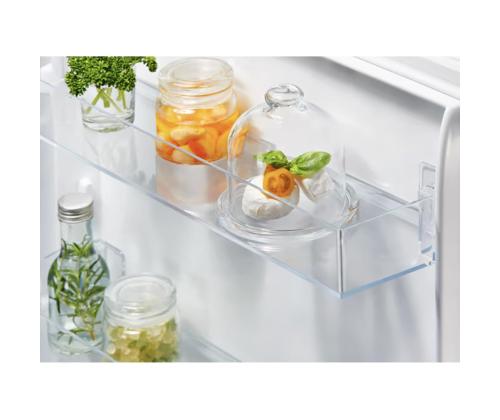 Electrolux 600, Low Frost, 271 L, kõrgus 178 cm - Integreeritav külmik