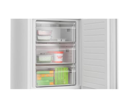 Bosch, Seeria 4, NoFrost, 321 L, kõrgus 186 cm, valge - Külmik