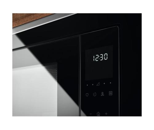 Electrolux 500 seeria, grilliga, 23 L, must - Integreeritav mikrolaineahi