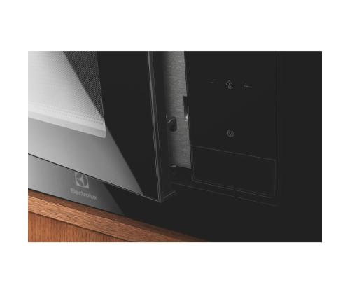 Electrolux 500 seeria, grilliga, 23 L, must - Integreeritav mikrolaineahi