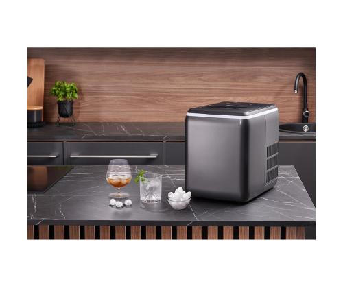 Hisense, 2.8 L, must - Jäämasin