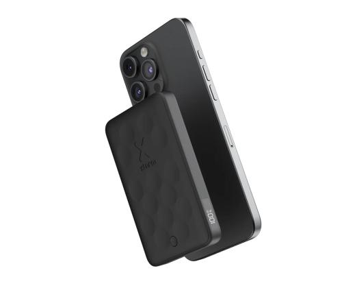 Xtorm FS5 Magnetic Powerbank, 18 W, 5000 mAh, must - Akupank