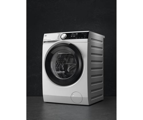 AEG 8000 Seeria, 8 kg, sügavus 63,1 cm, 1400 p/min - Eestlaetav pesumasin