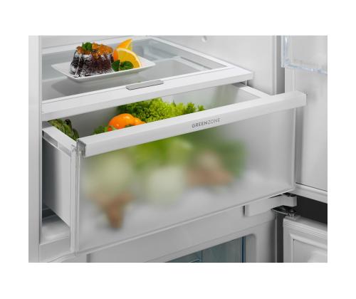 Electrolux 700 Series, No Frost, 256 L, kõrgus 178 cm - Integreeritav külmik