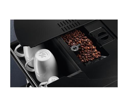 Electrolux Pure Black, must - Integreeritav espressomasin
